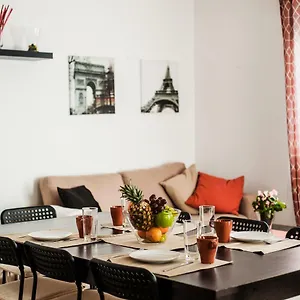 Gasthof Bhavana Surf House **